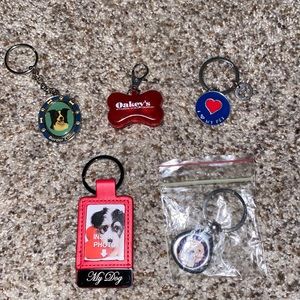 Set of 5 Dogs Keychains